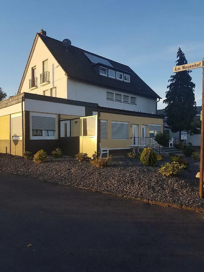 Gastezimmer Zum Neuenhof Kolonia Kwatera prywatna